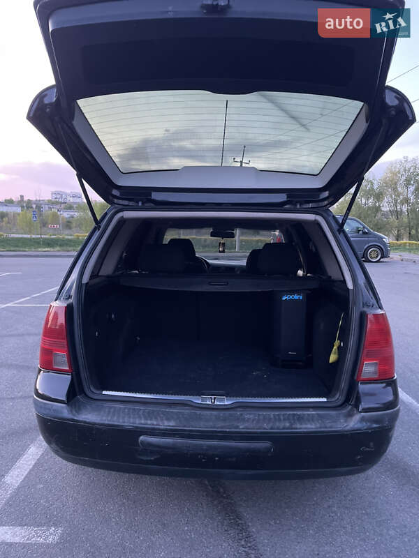 Универсал Volkswagen Bora 2003 в Буче