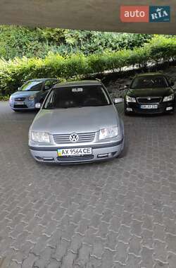 Седан Volkswagen Bora 2003 в Львове