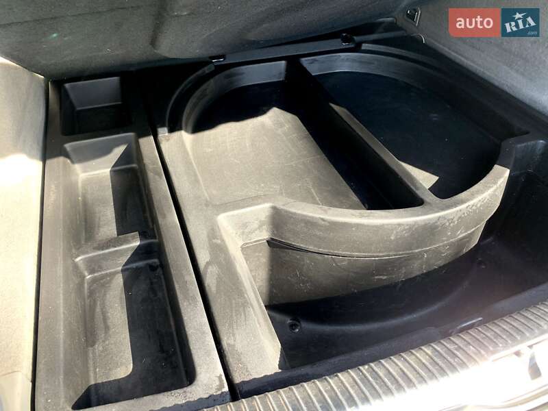 Универсал Volkswagen Bora 1999 в Киеве