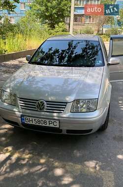 Седан Volkswagen Bora 1999 в Днепре