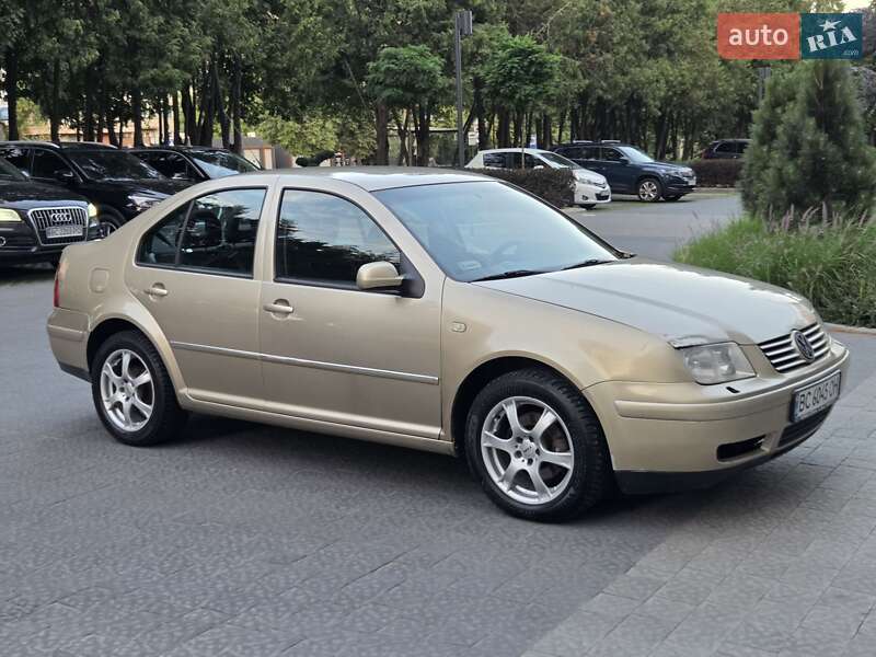 Седан Volkswagen Bora 2002 в Львове