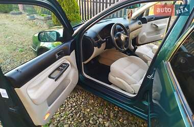 Седан Volkswagen Bora 2000 в 