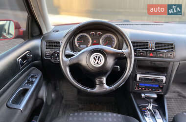 Седан Volkswagen Bora 2001 в 