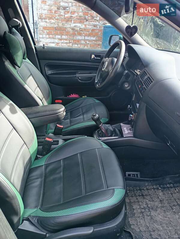 Седан Volkswagen Bora 1998 в Малом Алексине