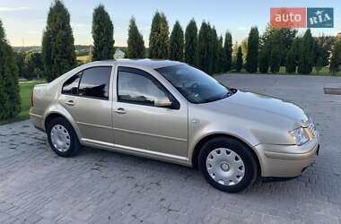 Седан Volkswagen Bora 2003 в Бучаче