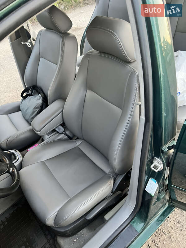 Універсал Volkswagen Bora 1999 в Ізюмі