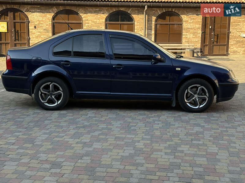 Седан Volkswagen Bora 1999 в Запоріжжі