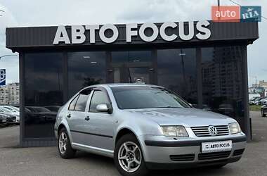 Седан Volkswagen Bora 2004 в Києві