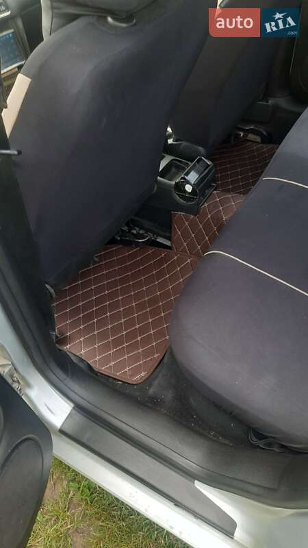 Седан Volkswagen Bora 2004 в Івано-Франківську