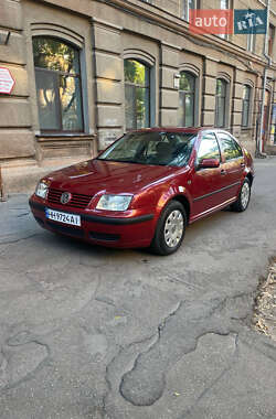 Седан Volkswagen Bora 1999 в Одессе