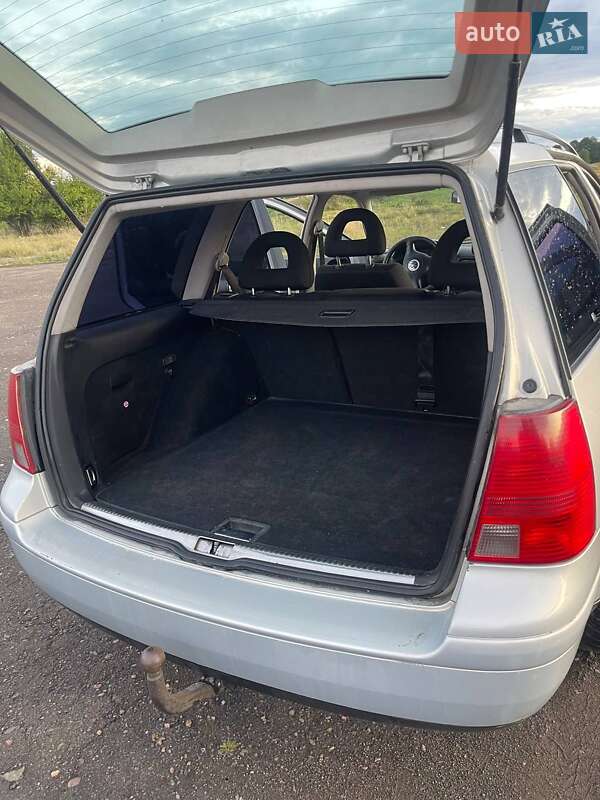 Универсал Volkswagen Bora 2000 в Городке