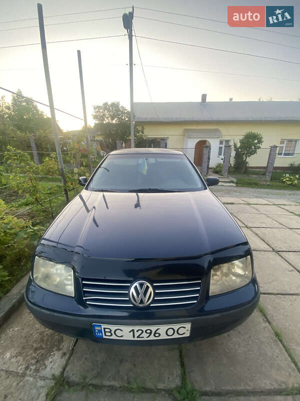 Volkswagen Bora 2001
