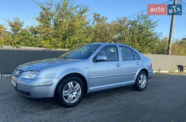 Седан Volkswagen Bora 2004 в Львове