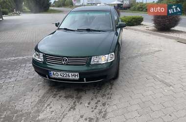 Седан Volkswagen Bora 1999 в Ужгороде