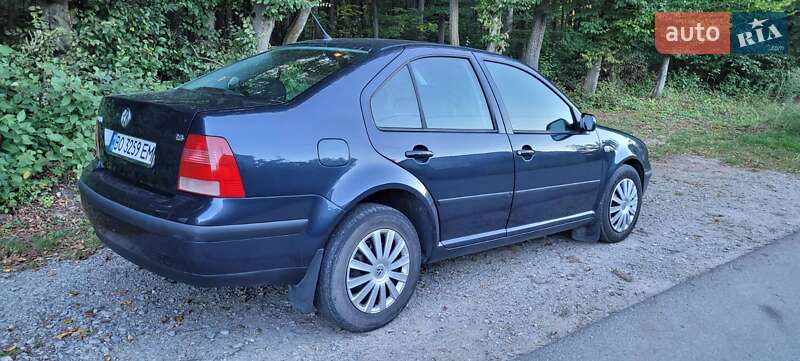 Седан Volkswagen Bora 2004 в Тернополе