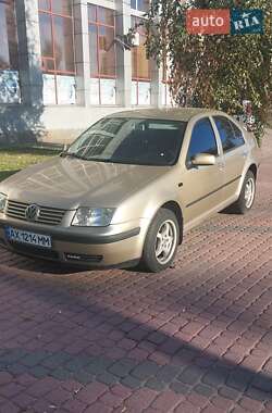 Седан Volkswagen Bora 2002 в Харькове