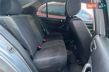 Седан Volkswagen Bora 2004 в 