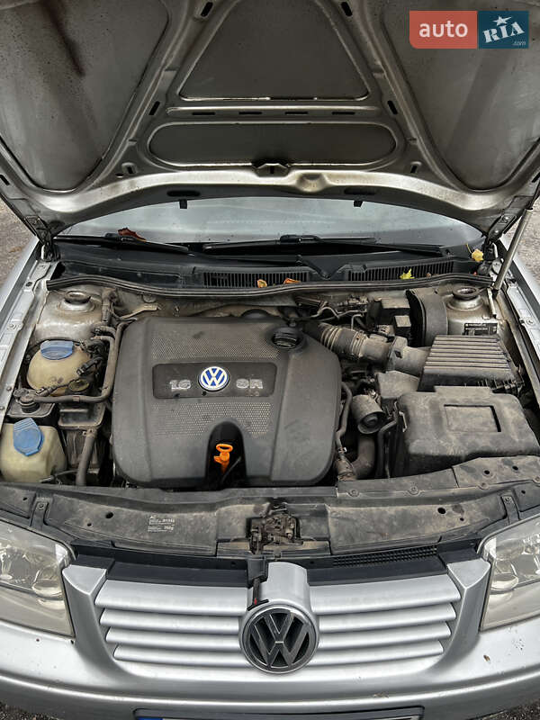 Седан Volkswagen Bora 2002 в Хмельницькому фото 17 Седан Volkswagen Bora 2002 в Хмельницькому