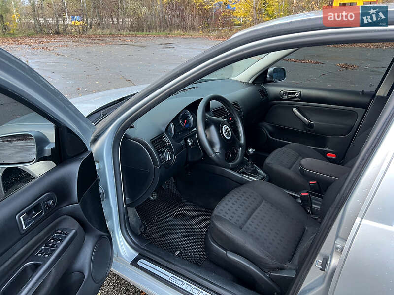 Седан Volkswagen Bora 2001 в Броварах