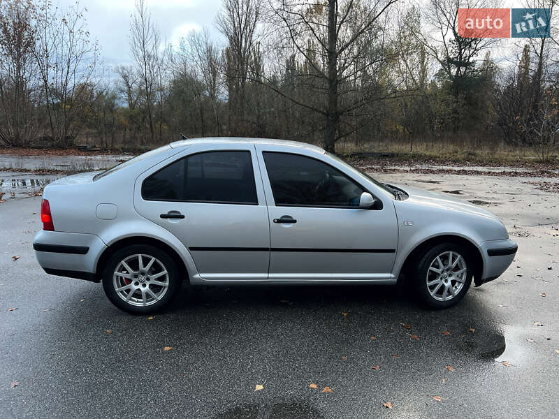 Седан Volkswagen Bora 2001 в Броварах