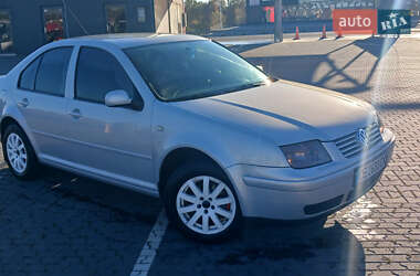 Седан Volkswagen Bora 1999 в  фото 5 Седан Volkswagen Bora 1999 в