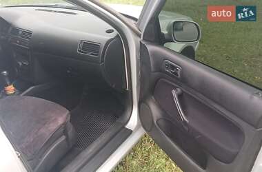 Седан Volkswagen Bora 1999 в  фото 19 Седан Volkswagen Bora 1999 в