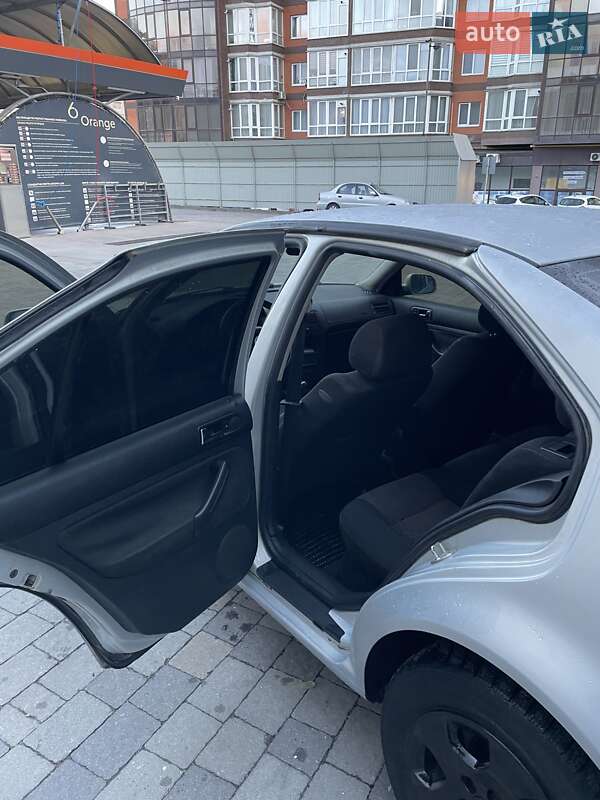 Седан Volkswagen Bora 1999 в Львове фото 19 Седан Volkswagen Bora 1999 в Львове