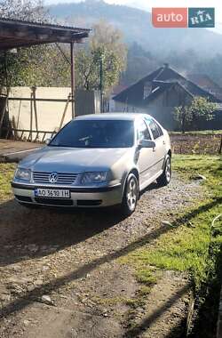 Седан Volkswagen Bora 1999 в Сваляві