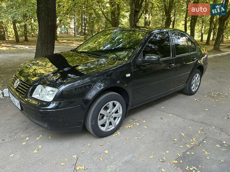 Седан Volkswagen Bora 2003 в Кременчуці
