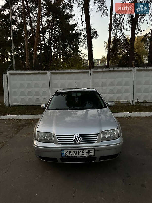 Седан Volkswagen Bora 2002 в Киеве фото 2 Седан Volkswagen Bora 2002 в Киеве