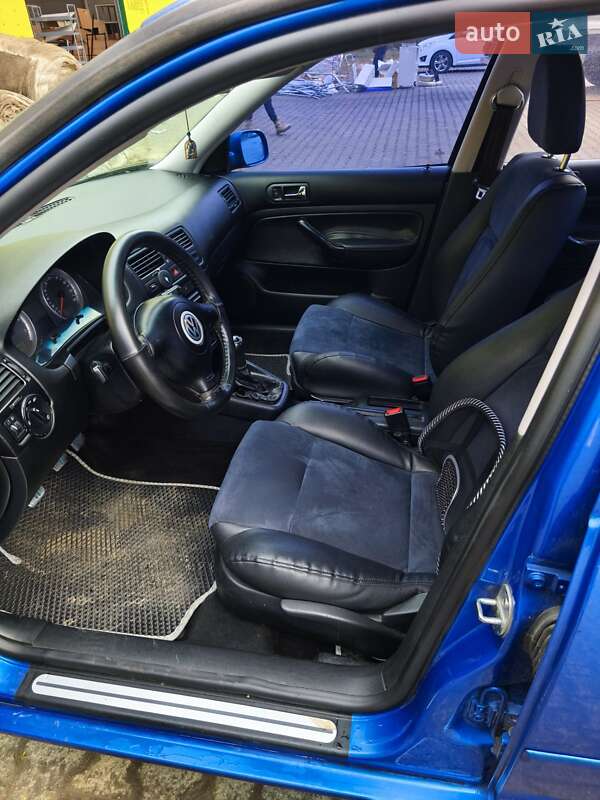 Седан Volkswagen Bora 2000 в Черновцах