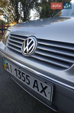 Седан Volkswagen Bora 2001 в Микуличах