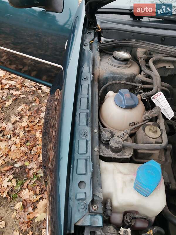 Седан Volkswagen Bora 2003 в Виннице