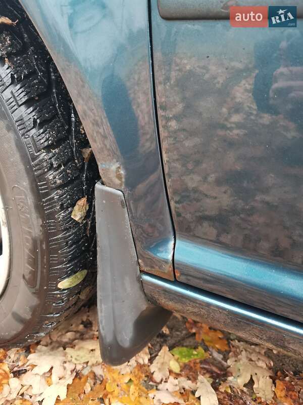 Седан Volkswagen Bora 2003 в Виннице