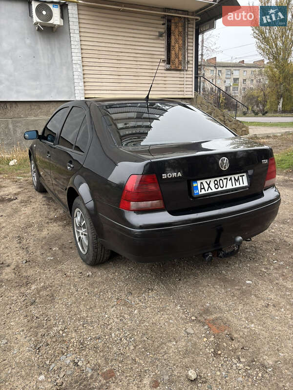 Седан Volkswagen Bora 2001 в Славянске