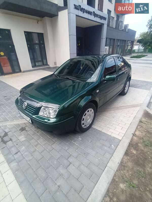 Седан Volkswagen Bora 1998 в Хмельницком