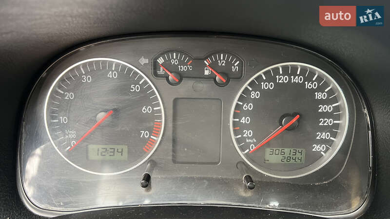 Седан Volkswagen Bora 2005 в Черкассах фото 3 Седан Volkswagen Bora 2005 в Черкассах