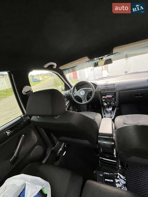 Седан Volkswagen Bora 2002 в Николаеве