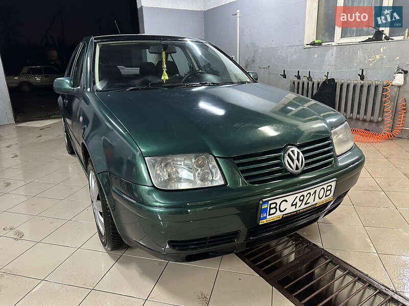 Седан Volkswagen Bora 1999 в Золочеве фото 2 Седан Volkswagen Bora 1999 в Золочеве