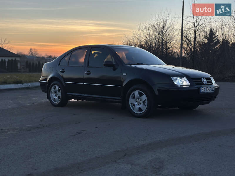 Седан Volkswagen Bora 2001 в Хмельницком