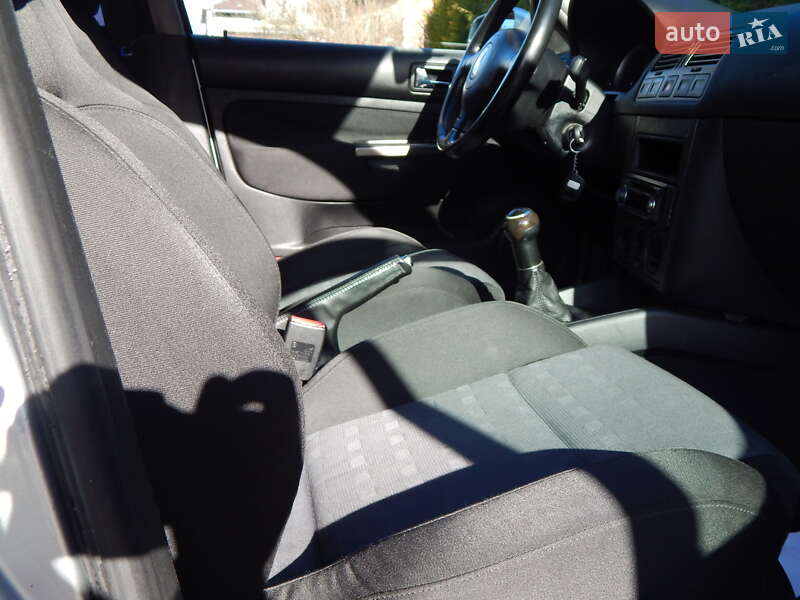 Универсал Volkswagen Bora 2002 в Дрогобыче