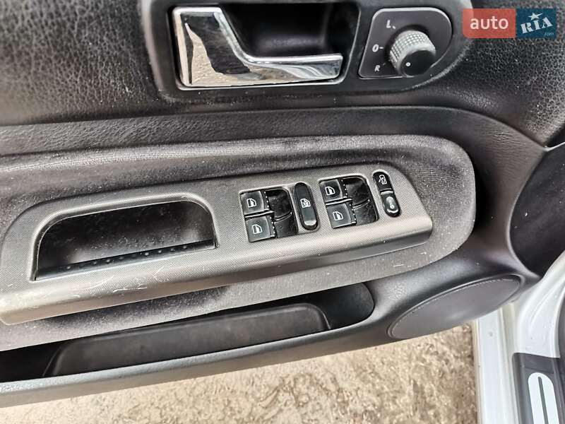 Седан Volkswagen Bora 2004 в Сумах фото 35 Седан Volkswagen Bora 2004 в Сумах