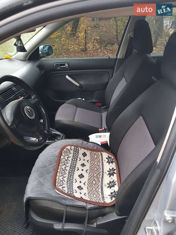 Универсал Volkswagen Bora 2001 в Чернигове