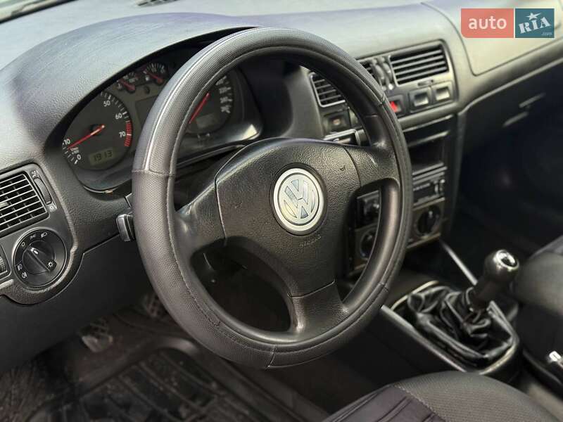 Седан Volkswagen Bora 2003 в Запорожье