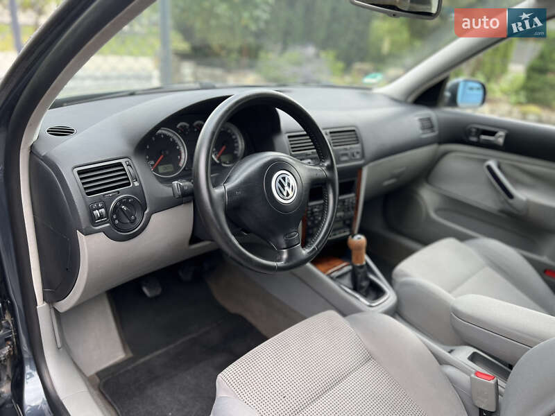 Универсал Volkswagen Bora 2000 в Вижнице