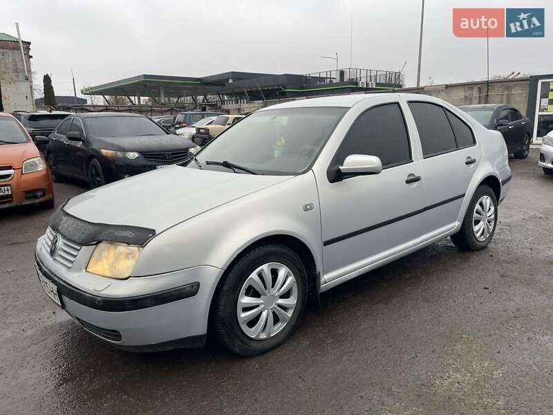 Седан Volkswagen Bora 2000 в Полтаве