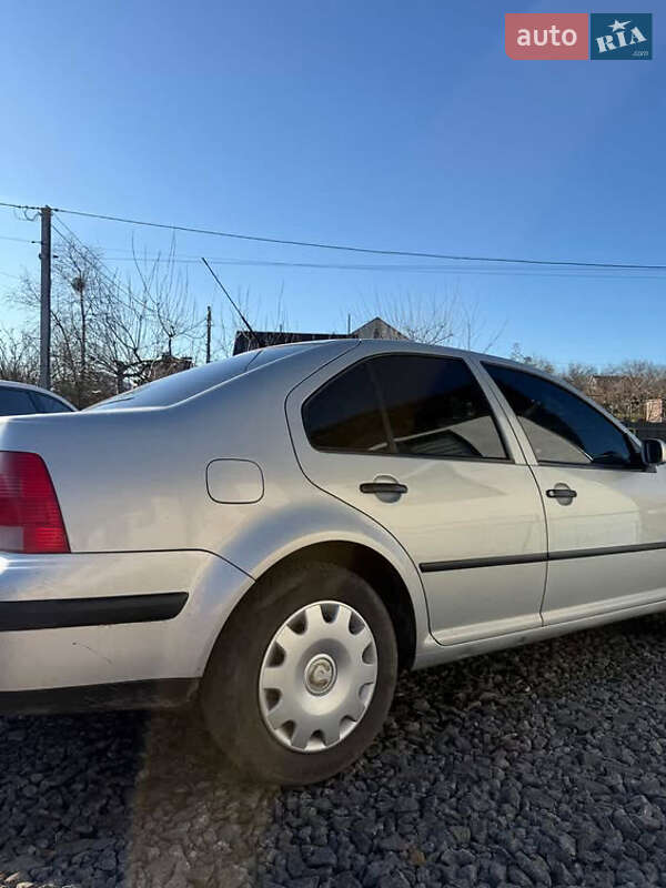 Седан Volkswagen Bora 2000 в Хмельницком