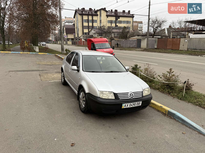 Volkswagen Bora 2002