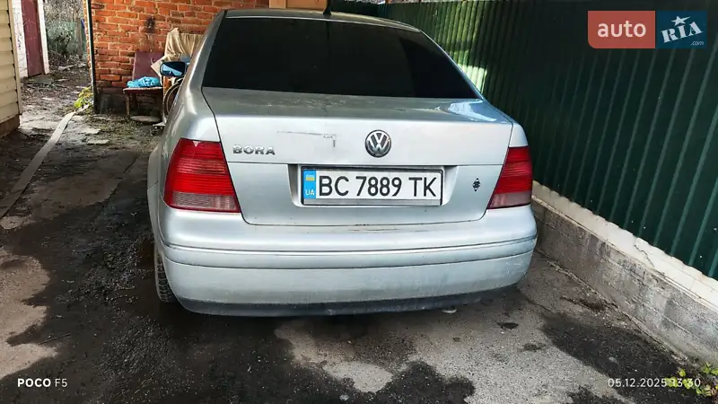 Volkswagen Bora 2001