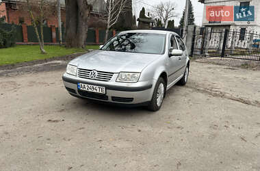 Седан Volkswagen Bora 2003 в Києві